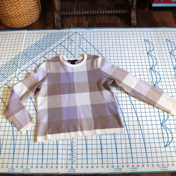 Tahari Checkered Sweater, Medium - Picture 1 of 11